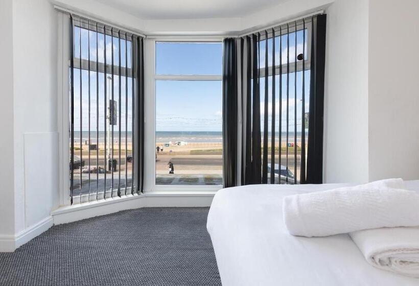 Mojitos Group Hotel Blackpool