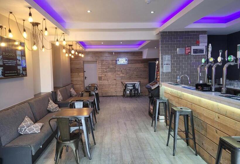 Mojitos Group Hotel Blackpool