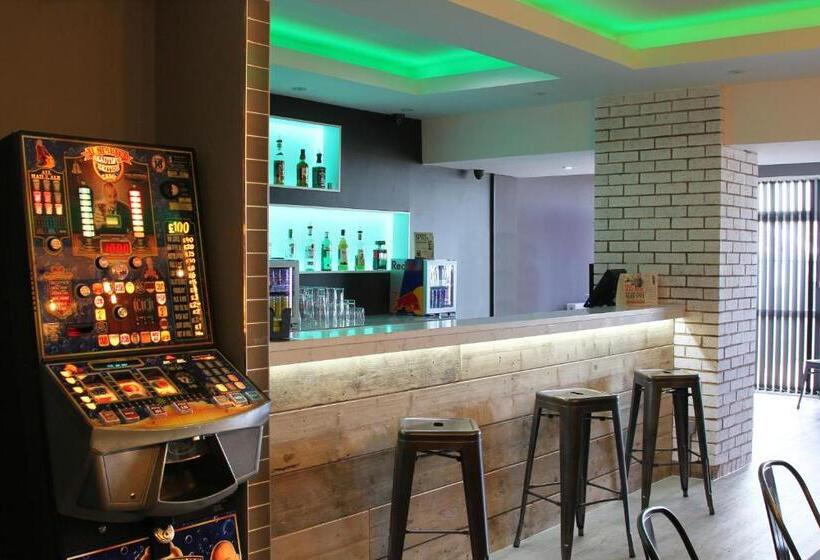 Mojitos Group Hotel Blackpool