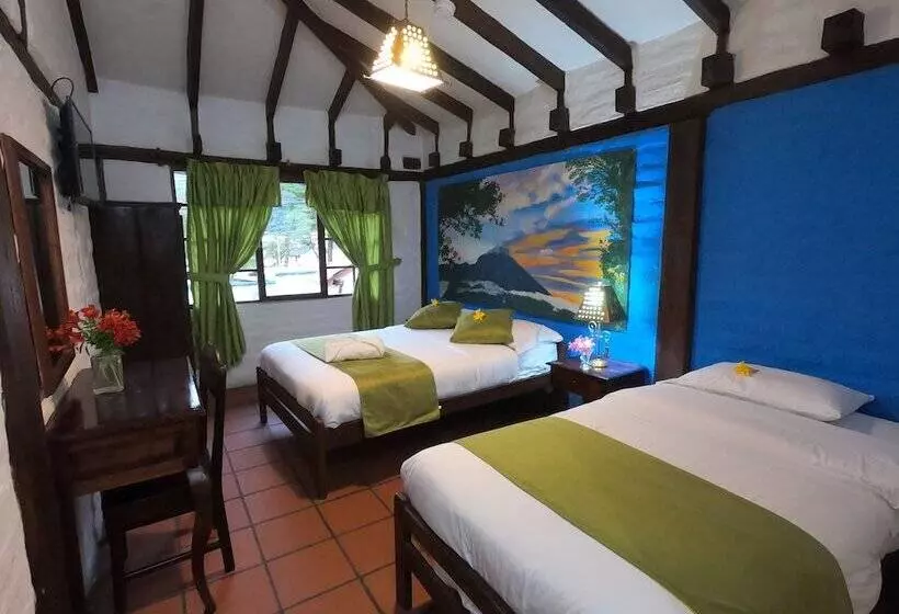 هتل Hostal Inti Luna
