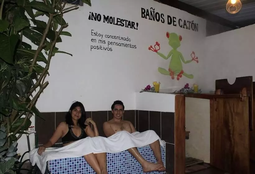 هتل Hostal Inti Luna