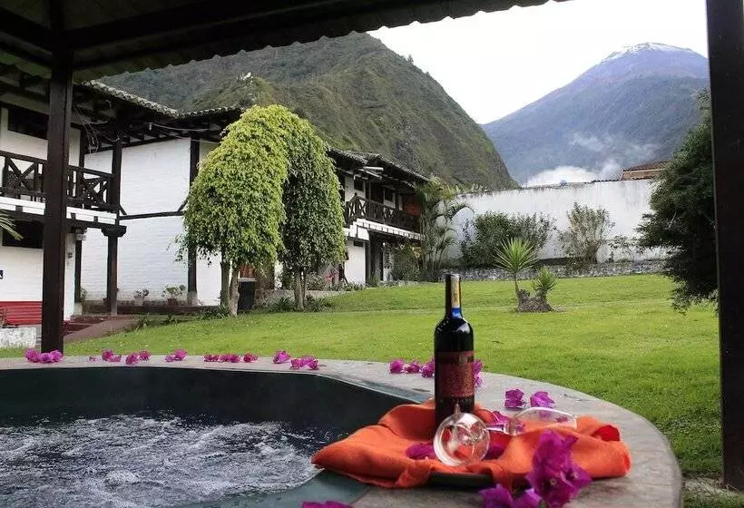 هتل Hostal Inti Luna