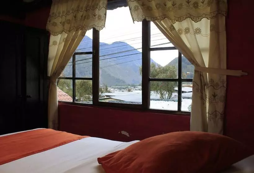 هتل Hostal Inti Luna