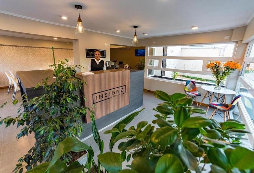 فندق Insigne
