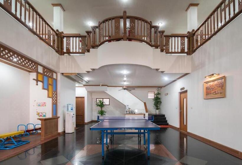 هتل Oriental Palace