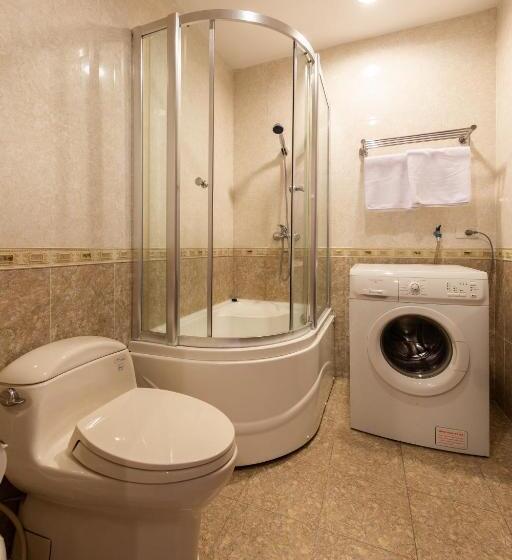 هتل Oriental Palace