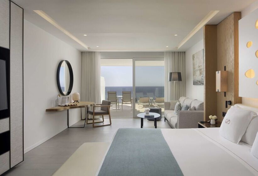 هتل Royal Hideaway Corales Beach Adults Only