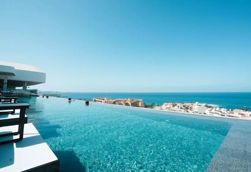 Hotelli Royal Hideaway Corales Beach   Adults Only