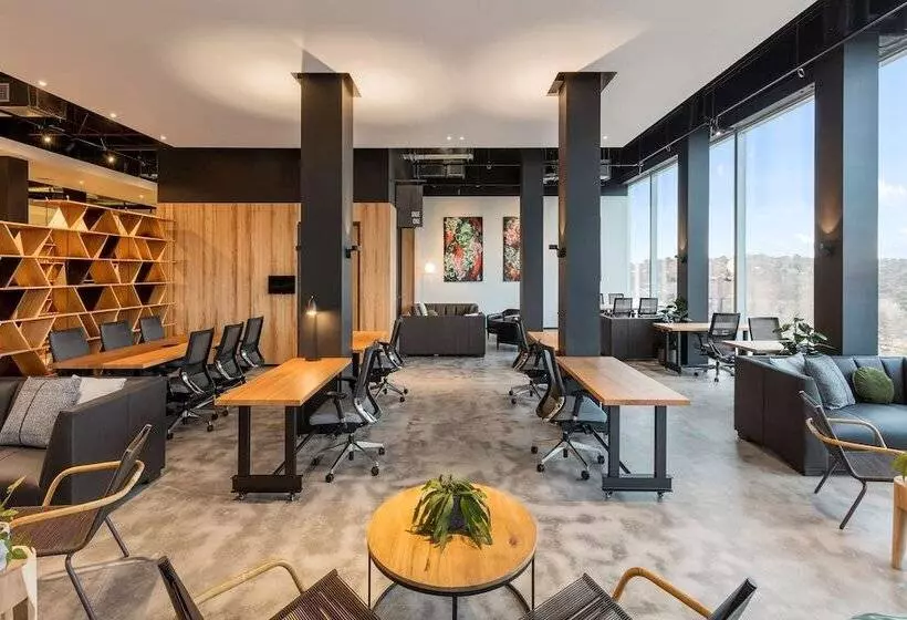 Hotelli Sage Melbourne Ringwood