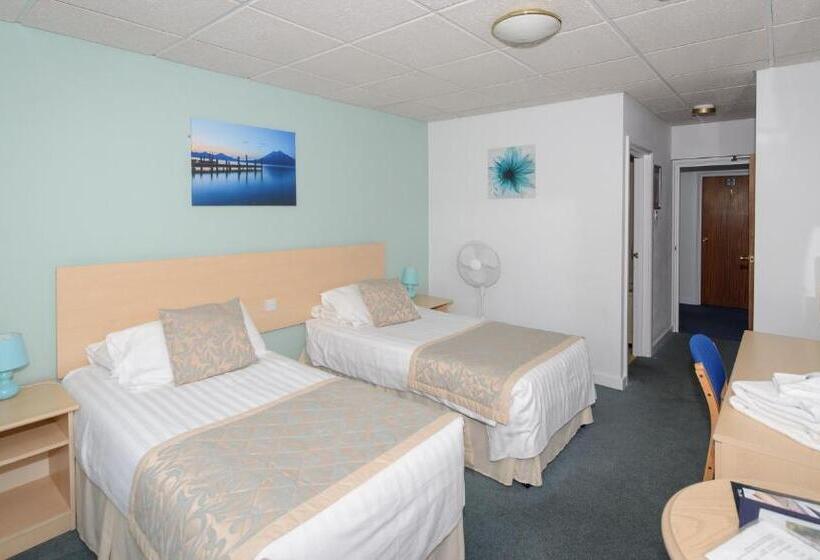 فندق Sandown Park Lodge