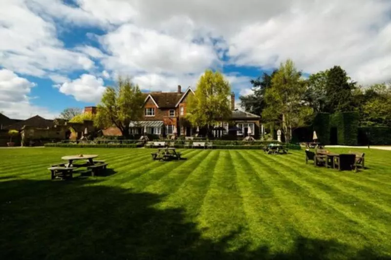 Hotelli The Cosener's House