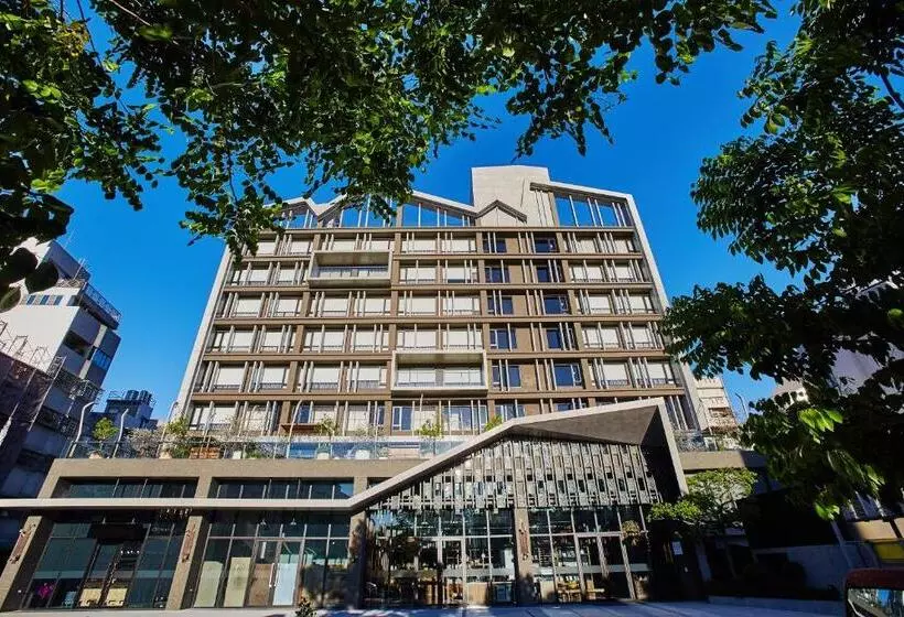 U.i.j Hotel & Hostel
