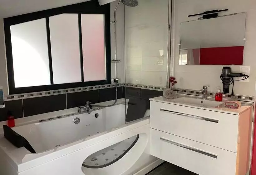 Aamiaismajoitus (B&B) Chambres D Hôtes Au Coin Du Spa