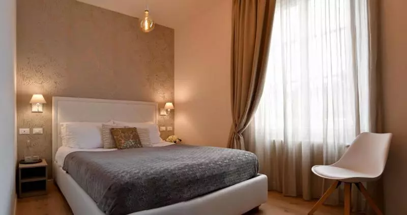 تختخواب و صبحانه Lainez Rooms & Suites