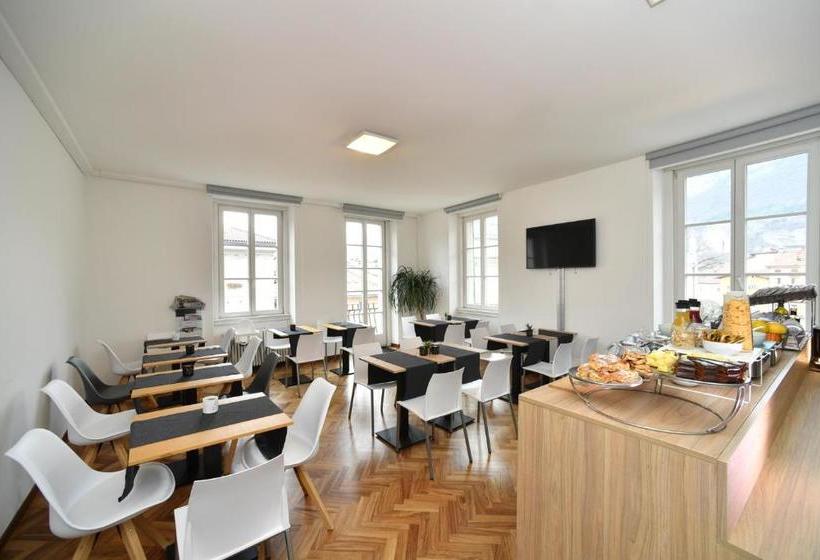 تختخواب و صبحانه Lainez Rooms & Suites