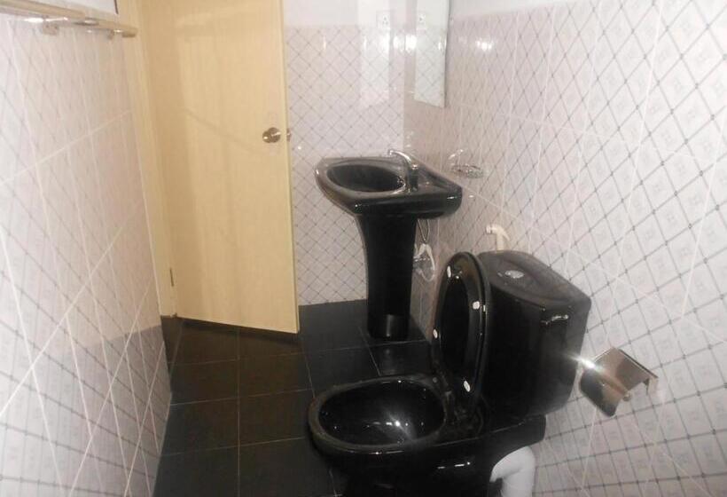 تختخواب و صبحانه Melvila