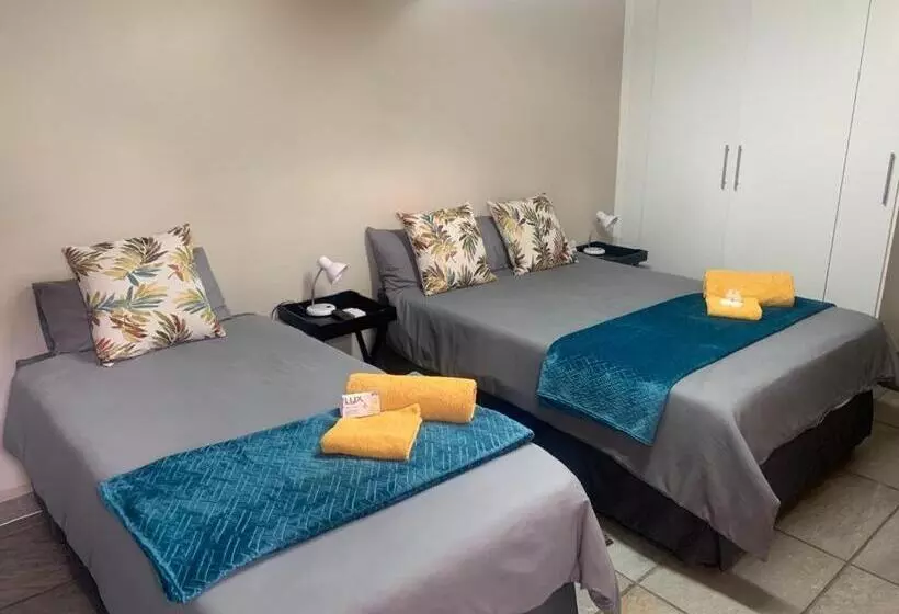 ベッドアンドブレックファースト Nkwasi Lodge