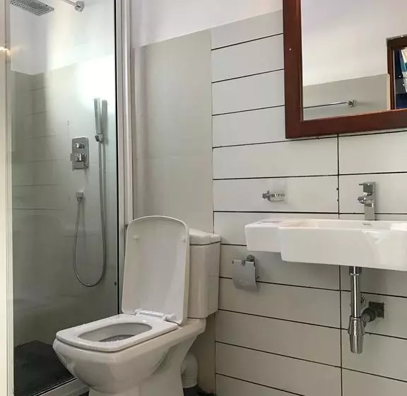 هتل Bliss Apartment Hikkaduwa