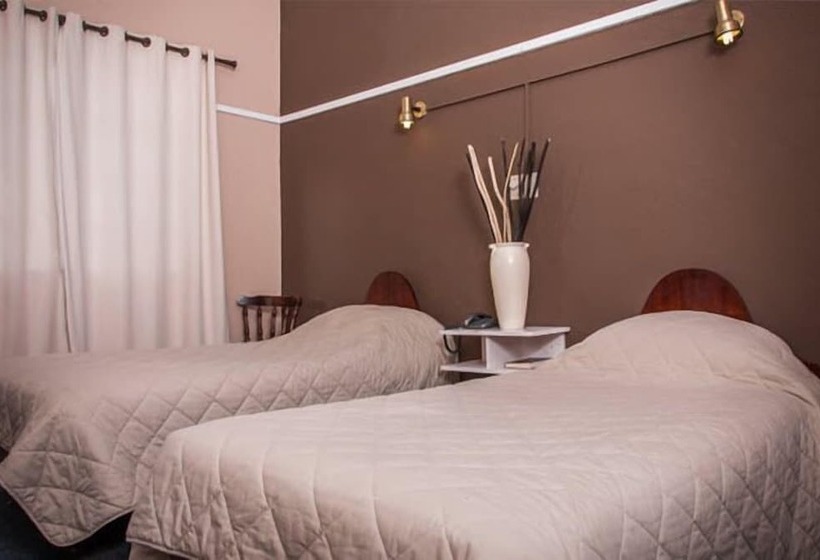 בית מלון כפרי Colesberg Lodge