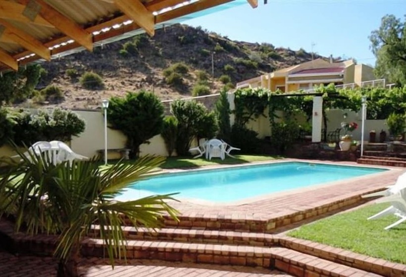 בית מלון כפרי Colesberg Lodge