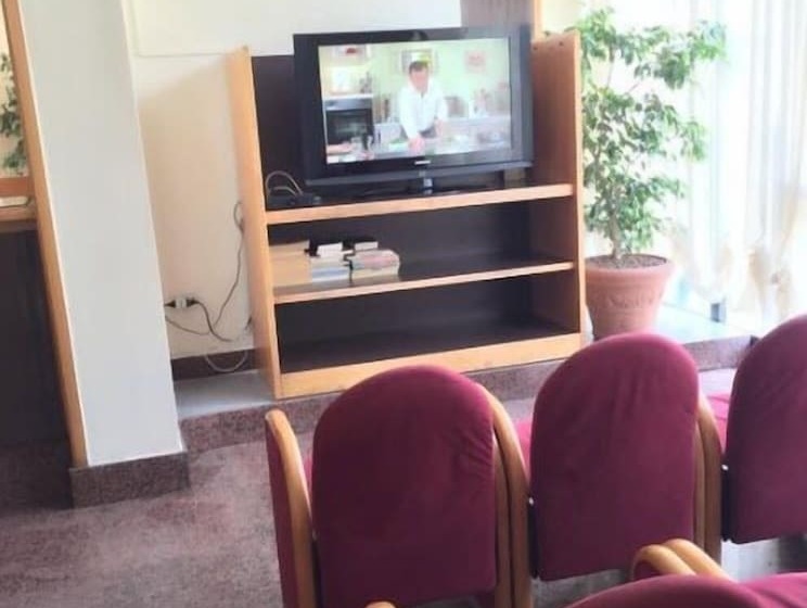 Отель Giardino Degli Aranci