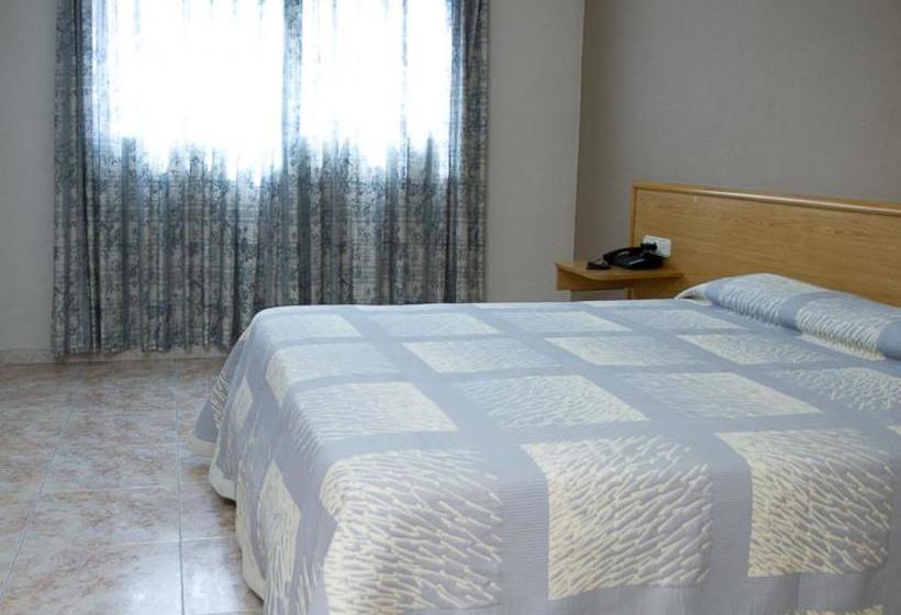 Отель Hostal Bonavista