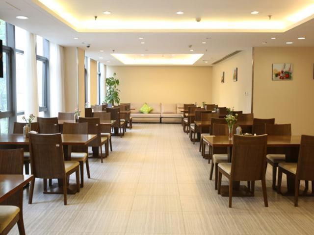 בית מלון כפרי Metropolo, Wuhan, Jingkai Wanda Sports Center Subway Station