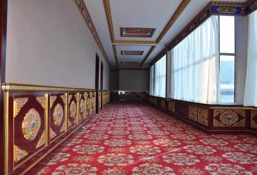Hotelli Overseas Tibetan