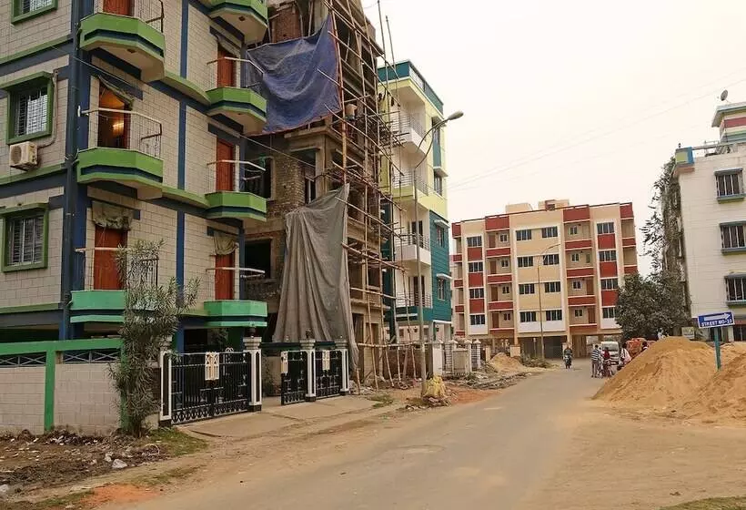 ホテル O Annapurna Plaza