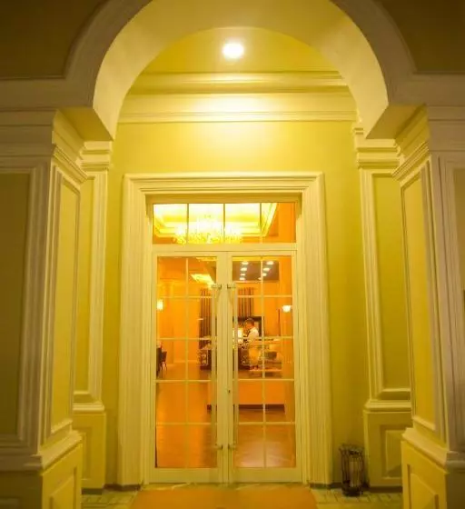 هتل Vila Imperial