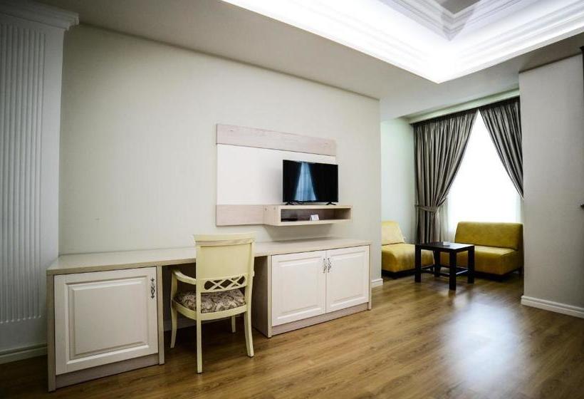 هتل Vila Imperial