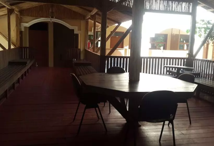 Aamiaismajoitus (B&B) Centro Bajo Hotel & Resto