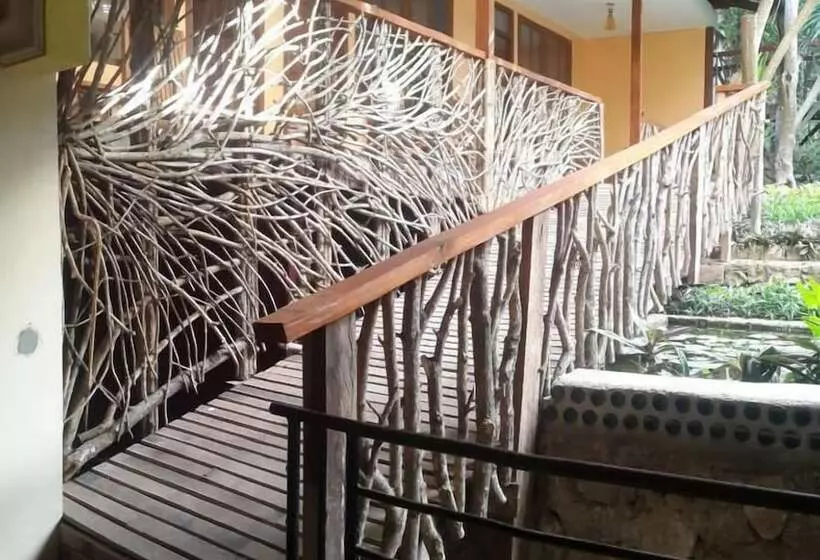 Aamiaismajoitus (B&B) Centro Bajo Hotel & Resto