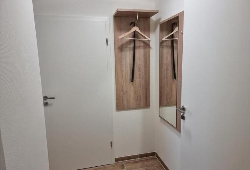 Gästehaus Grunewald Bed & Breakfast