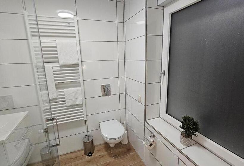 Gästehaus Grunewald Bed & Breakfast