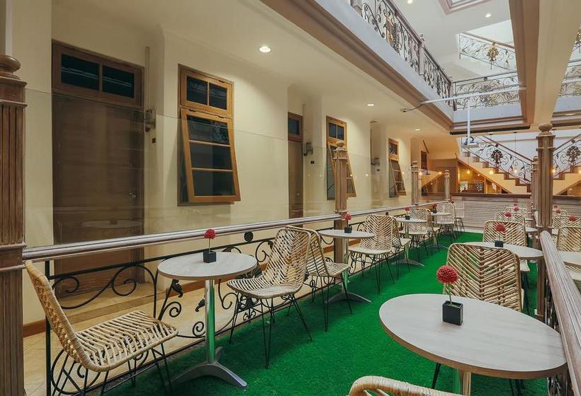 ホテル Akila Stay