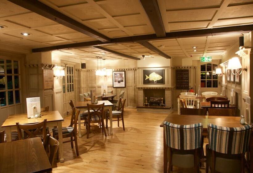 בית מלון כפרי Fisherman's Cot, Tiverton By Marston's Inns