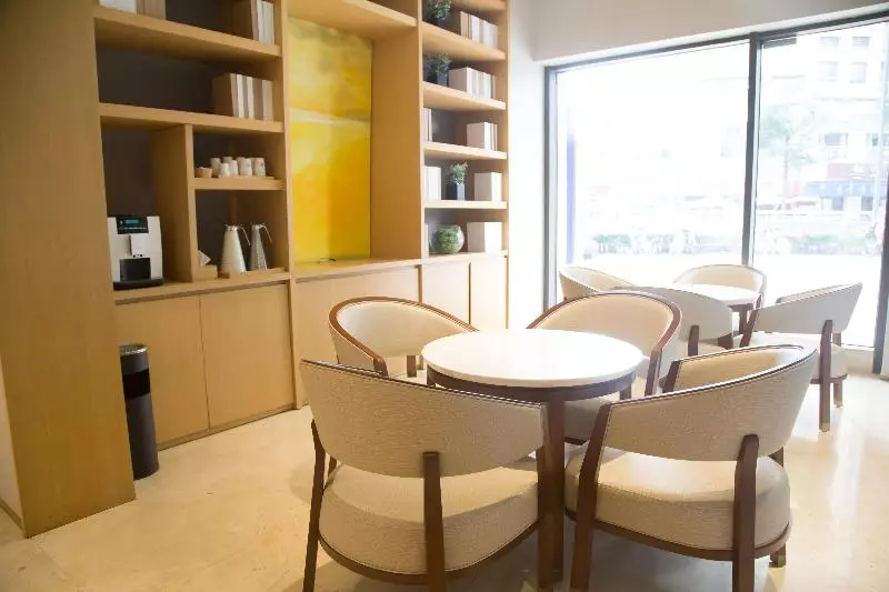 ホテル Ji  Chengdu West Hitech Zone Longhu