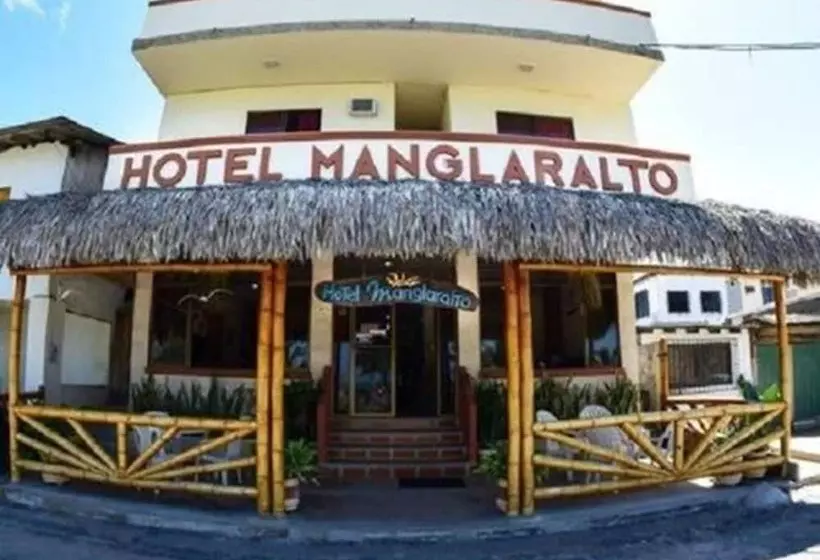 هتل Manglaralto