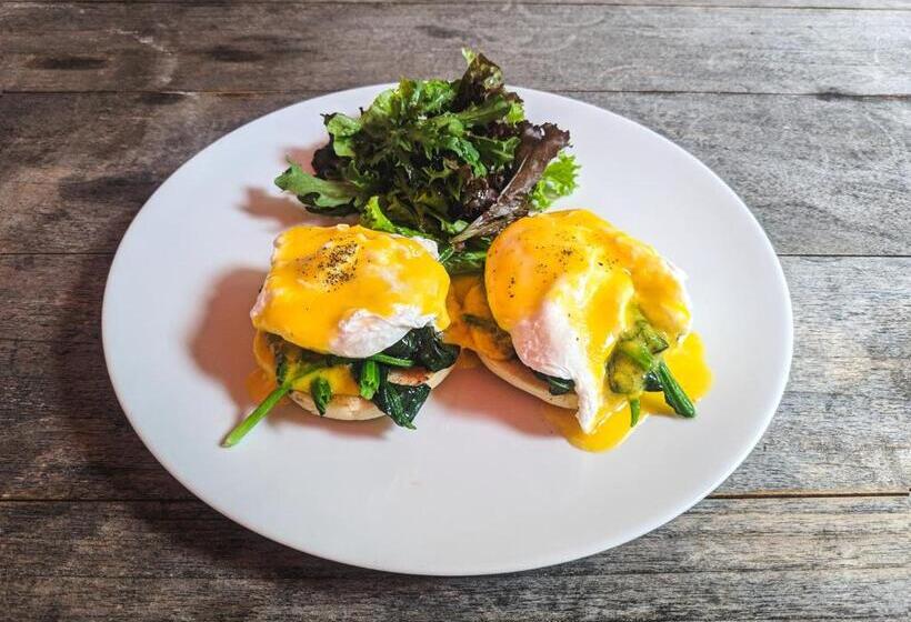 ホテル Pandawa All Suite