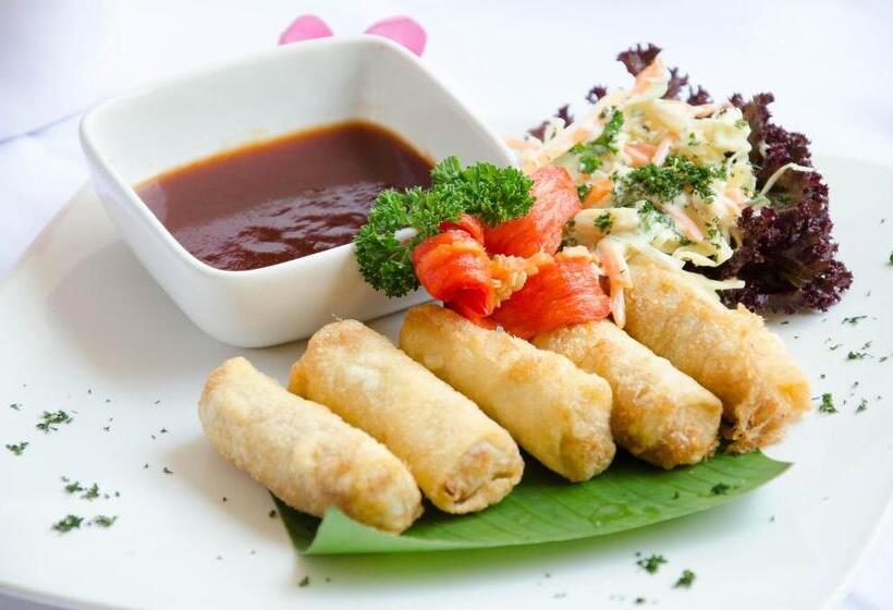 ホテル Pandawa All Suite