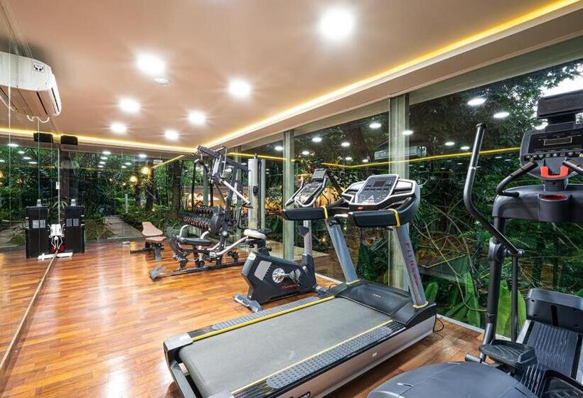 ホテル Pandawa All Suite