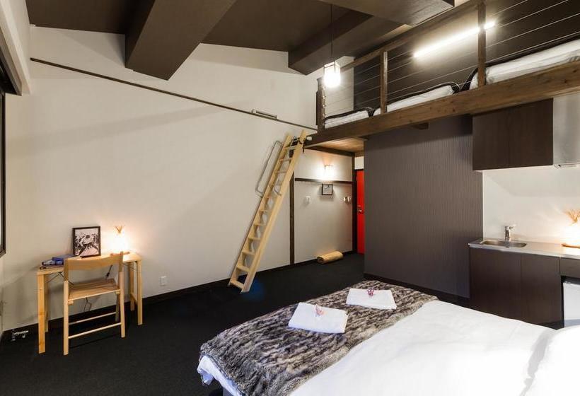 בית מלון כפרי The Schneider