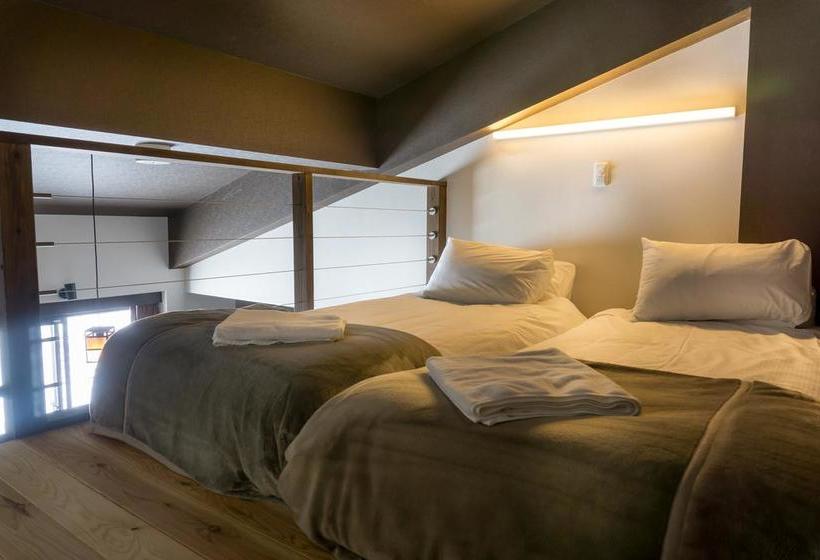 בית מלון כפרי The Schneider