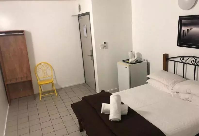 モーテル Airlie Waterfront Accommodation