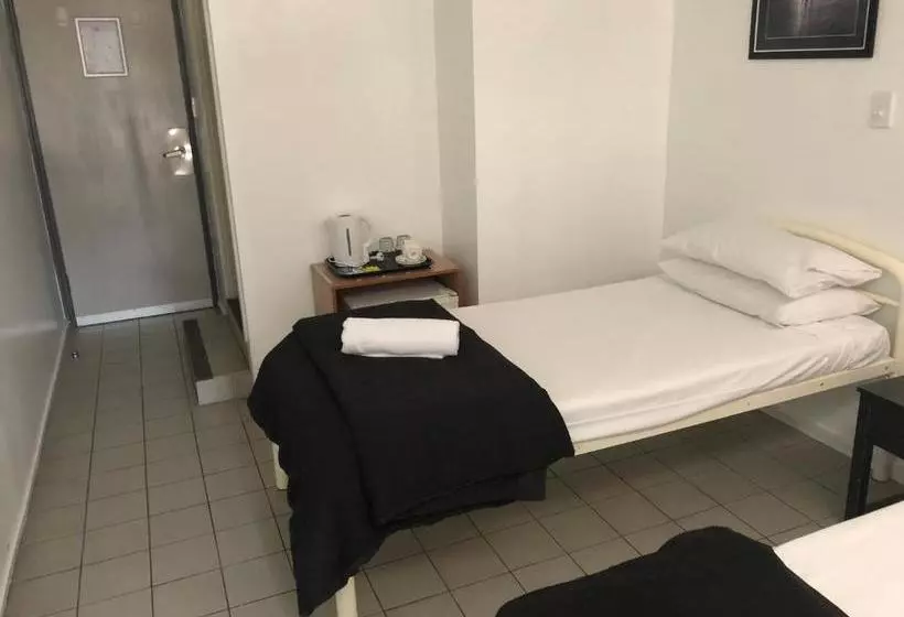 モーテル Airlie Waterfront Accommodation