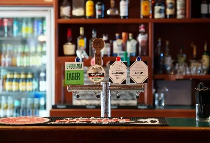 Motelli Tranquil Park