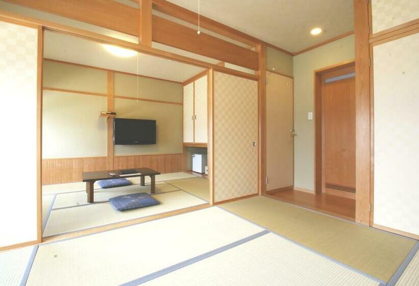 ריוקאן Tsuruga Sazanami Resort Chobei