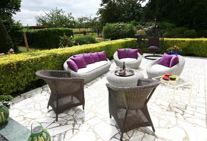 ベッドアンドブレックファースト Le Domaine Du Lieu Athan ,réservé Aux Adultes