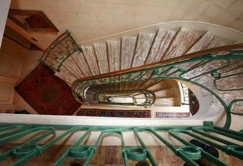 تختخواب و صبحانه Le Domaine Du Lieu Athan ,réservé Aux Adultes